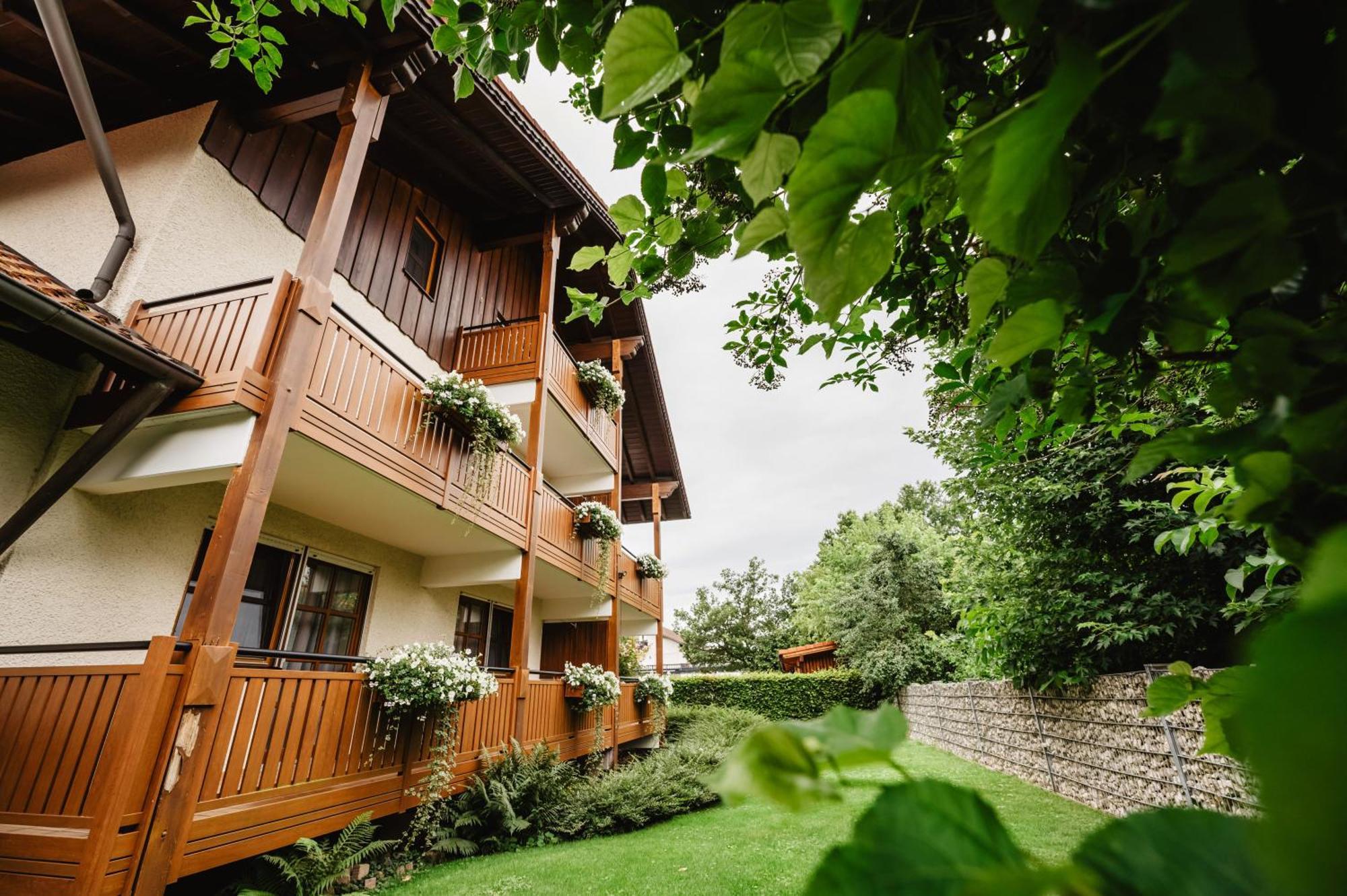 Appartementhaus Silvia Bad Füssing Zewnętrze zdjęcie
